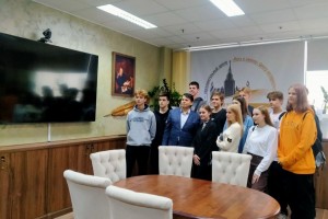<p>22 сентября 2022 года. Учащиеся 10-11-х классов московских школ посетили Центр нотариального права 